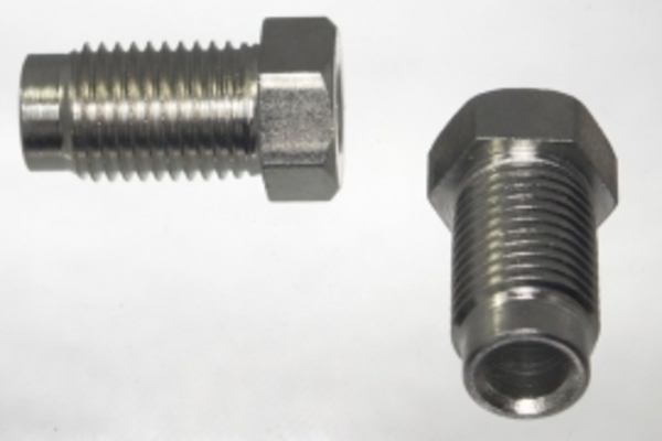 Remleidingnippel 3/8" x 24 UNF