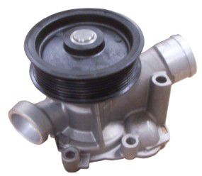 [DKWK 01 100 046] Pompe à eau