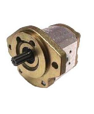 [DKWK 81 009 113 B] Pomp 2 gaten 106,4 - SAE A - spline as 9T - 16,0 cc - Links draaien - Bosch