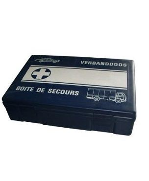 [PACA101600] Boite de secour